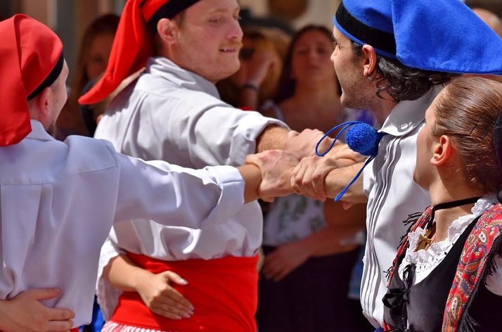 Nice La Belle au « Festin dòu Boutau »